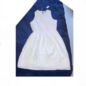 Girls Old Navy Dress.  Size XXL (14-16).  White.  NWT Sleeveless. Eyelets